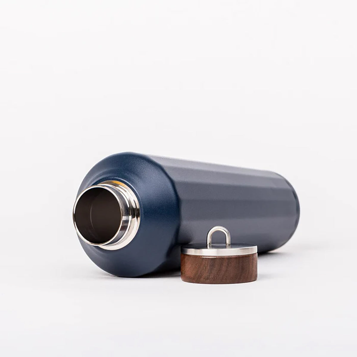 The Hemingway Drinkware Flask Navy