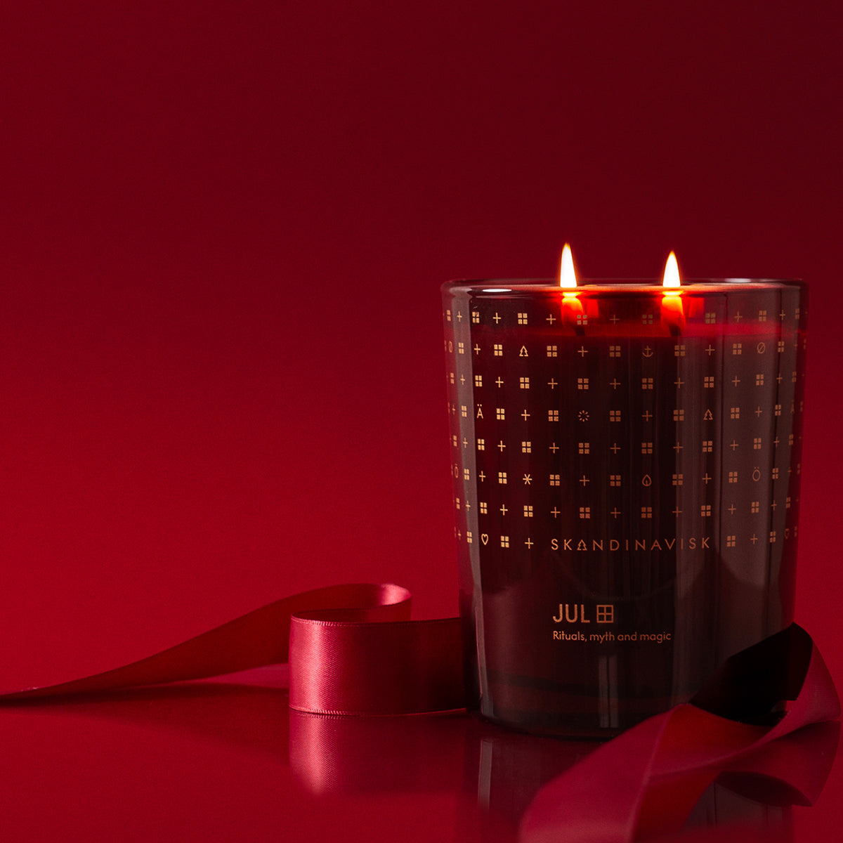 JUL Christmas/ Rituals, Myth and Magic Candle 350g