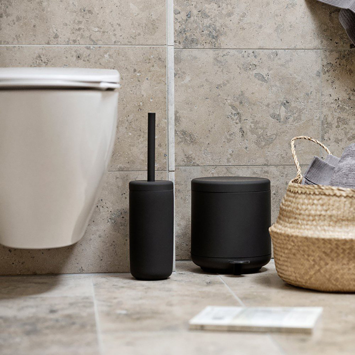 Ume Toilet Brush Black