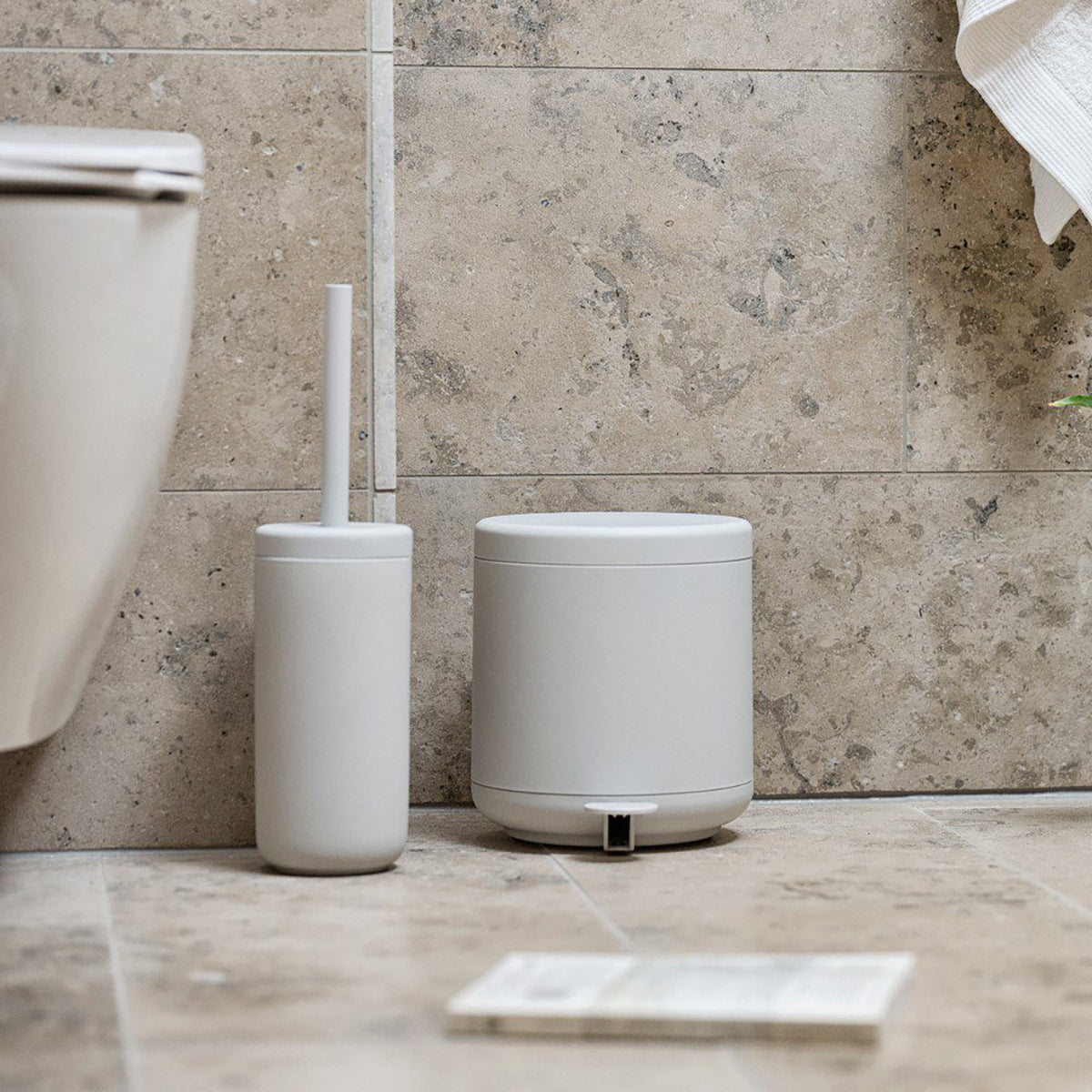 Ume Toilet Brush Soft Grey