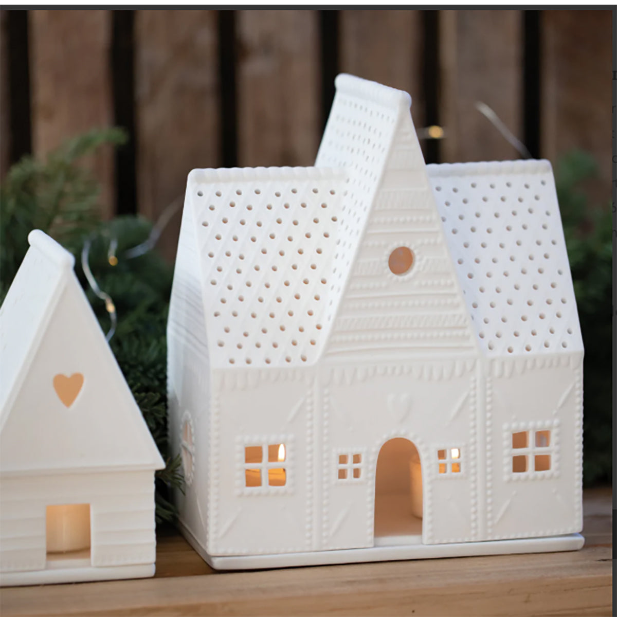 Gingerbread House 20cm