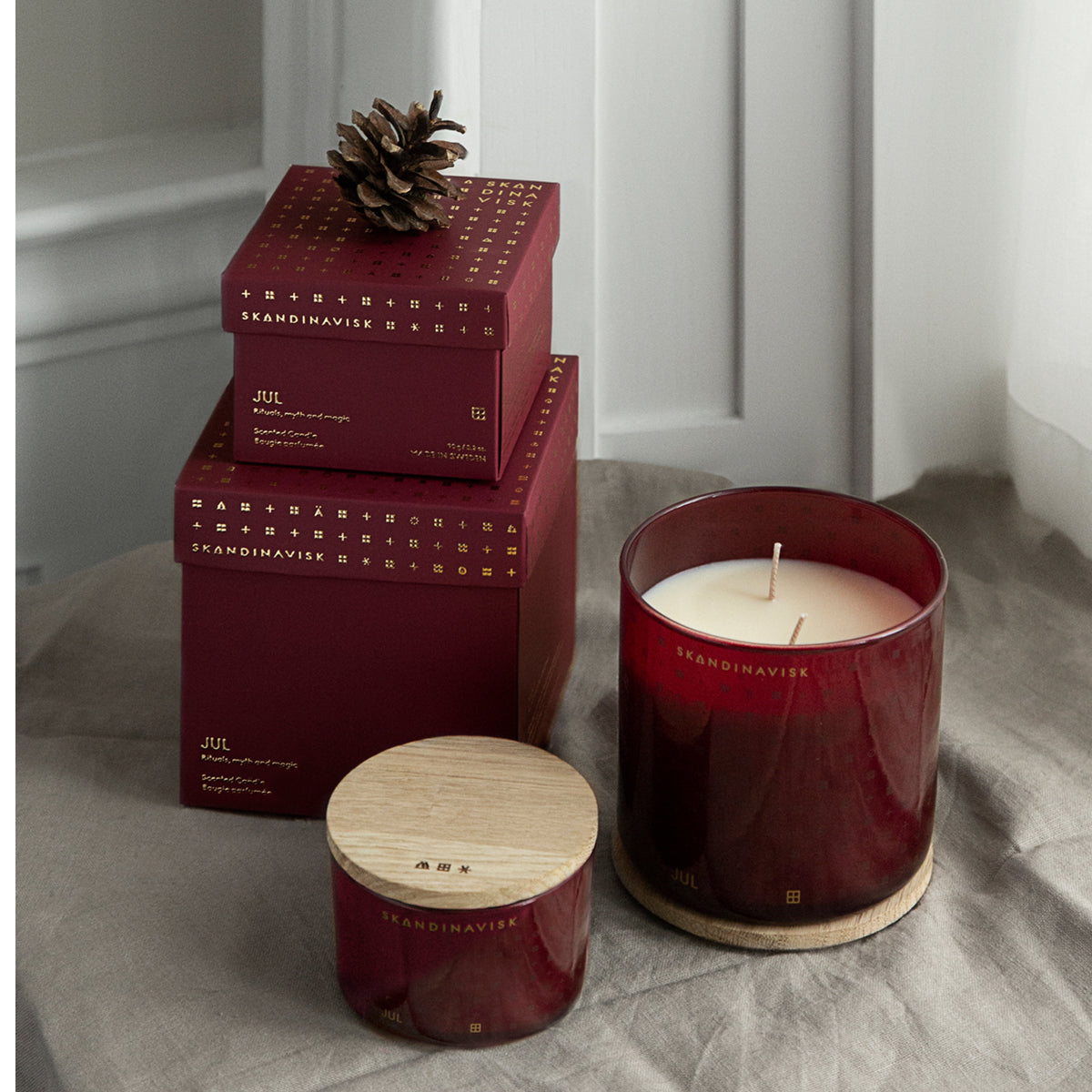 JUL Christmas/ Rituals, Myth and Magic Candle 1 wick