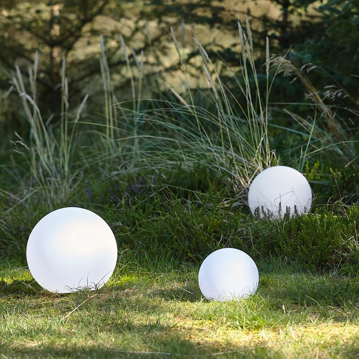 Maane LED Lamp with Solar Medium 25cm