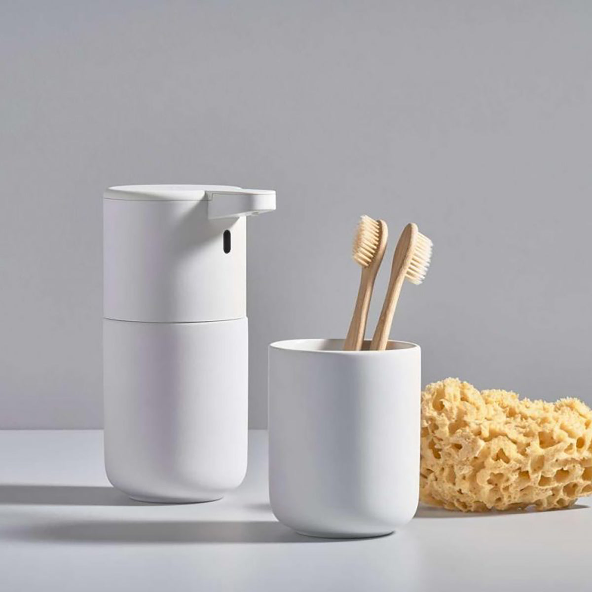 Ume Toothbrush Holder White