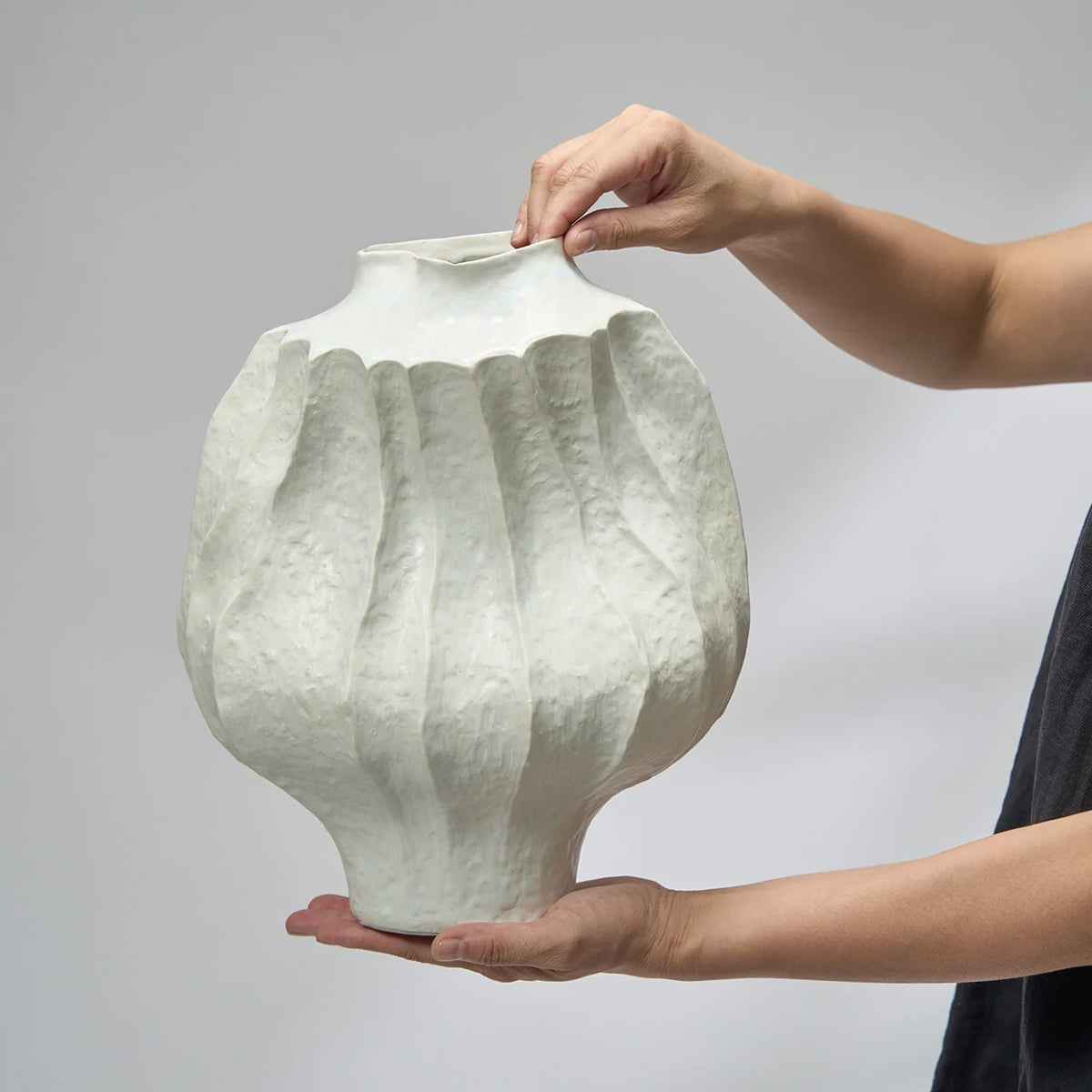 Olivio Vase Albus