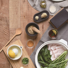Taku Ginger Grater Black