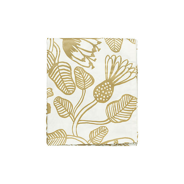 Tiara Table Cloth White/Gold 135cm x 250cm