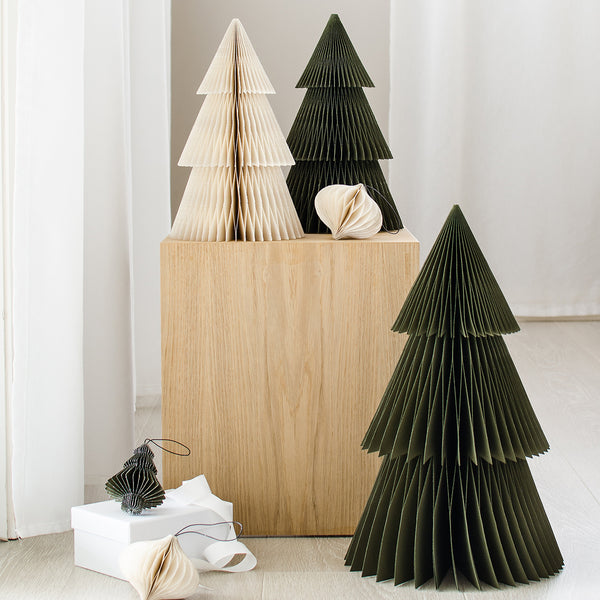 Deluxe Paper Tree Standing Olive Green / Silver Edge 31cm